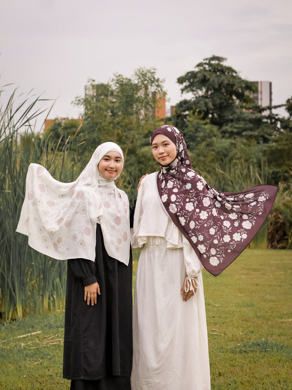 Widya - Maroon