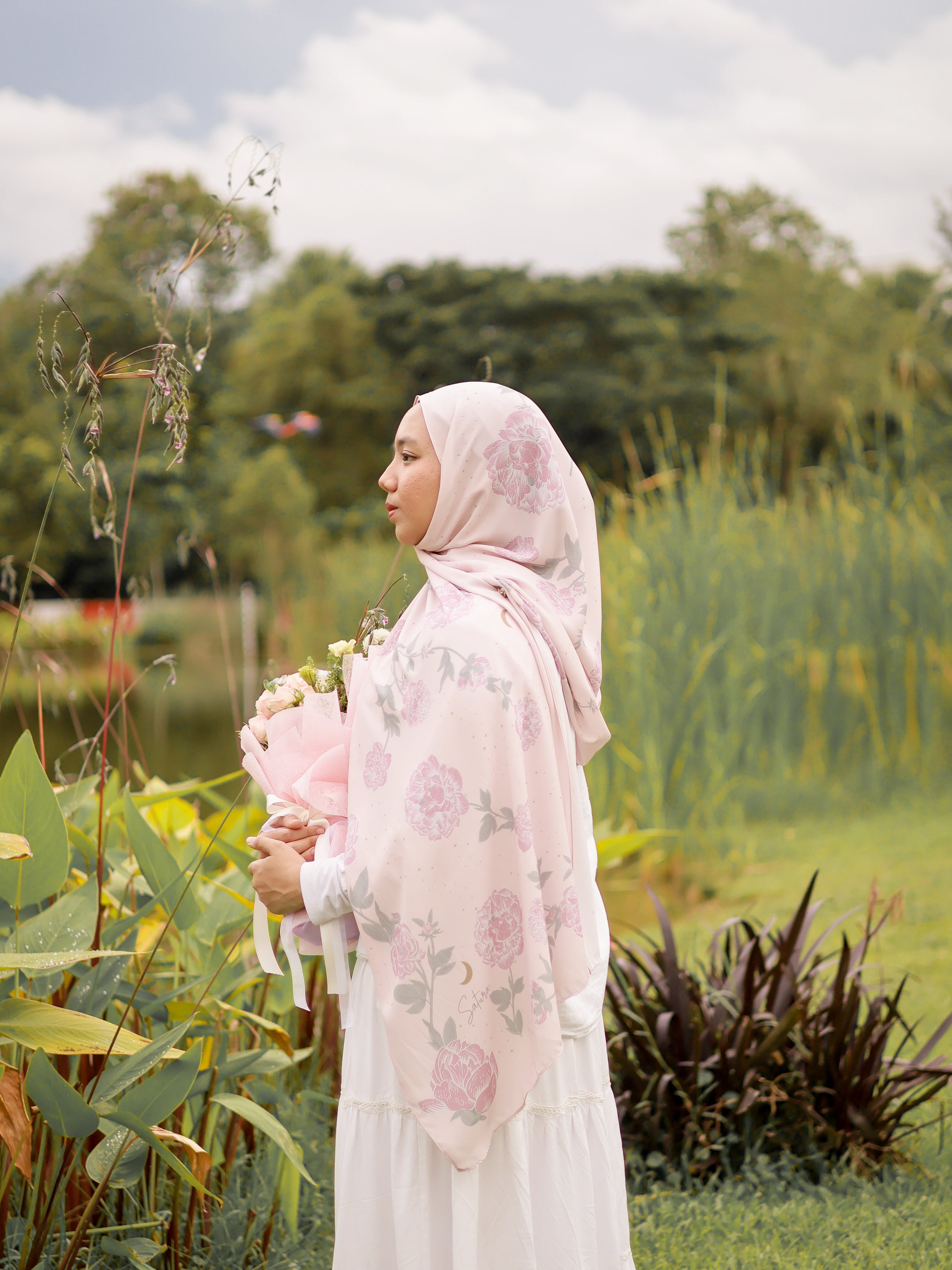 Lunar - Rose pink