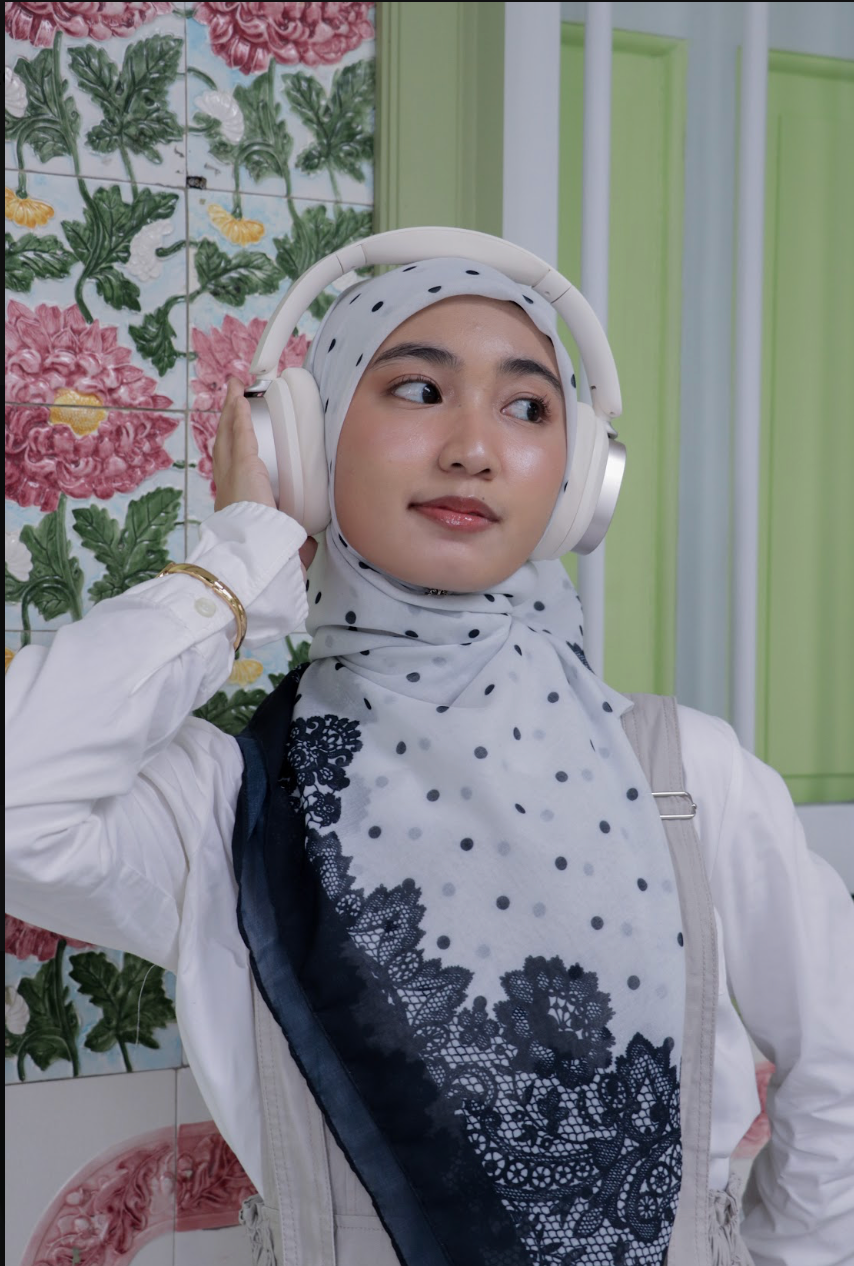 Polka Lace